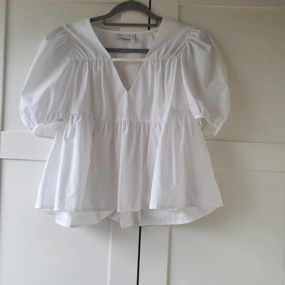 Comfortable summer women's clothing
